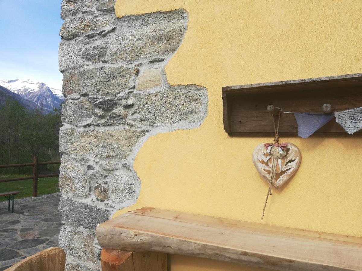 Hotel Rifugio Monte Zeus Baceno Exterior foto